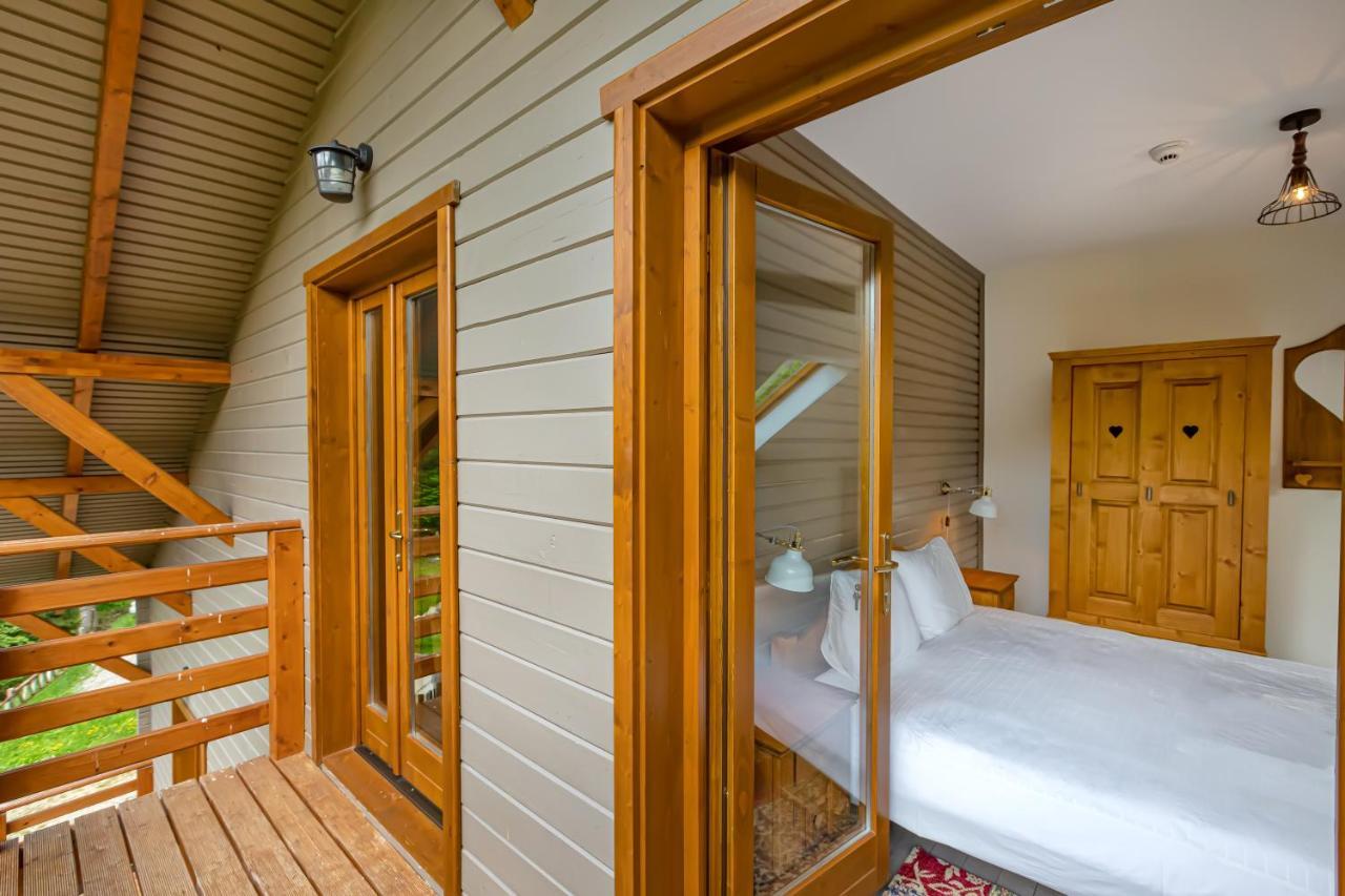 Chiba Chalet Timisu de Jos Luaran gambar